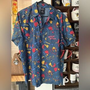 CHUCKY - Good Guys Child's Play - Men's Large Button Down. Halloween